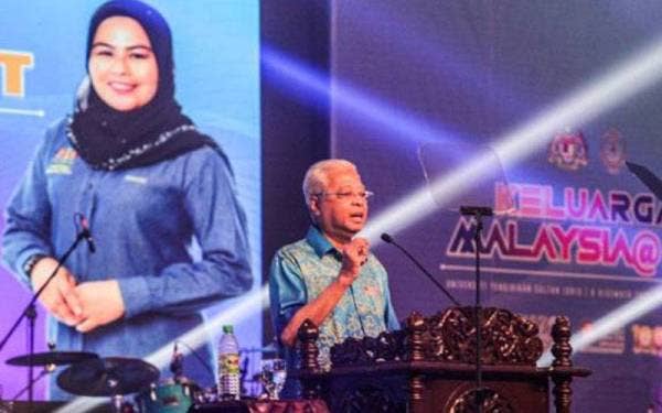 Ismail Sabri berkata penubuhan yayasan itu seiring dengan prinsip kerajaan untuk sentiasa memastikan tiada seorang pun yang tercicir atau terpinggir. - Awani