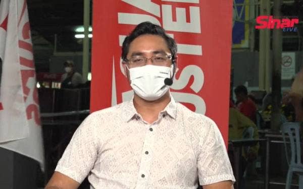 Wan Ahmad Fayhsal pada program Sinar Live bertajuk ‘Rasuah Vs Maruah’ yang bersiaran secara langsung di semua platform Sinar Harian pada Sabtu.