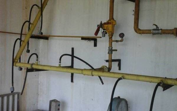 Antara contoh saluran yang perlu sentiasa dipantau rapi.