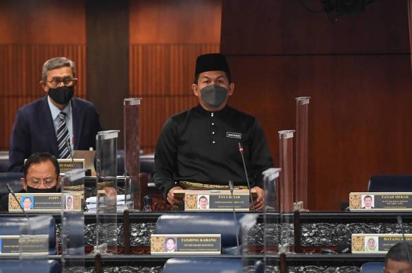 Mohd Shahar said the amendments also included expenditure provisions for mental health check-ups or consultation done by an individual for personal, spouse or children. (Photo by Bernama)
-- fotoBERNAMA (2021) HAK CIPTA TERPELIHARA