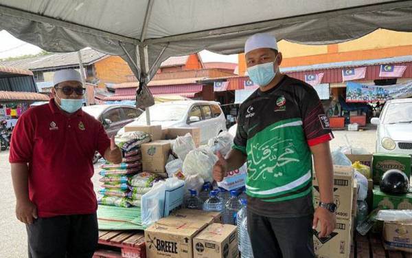 Sebahagian sumbangan yang diterima dari rakyat Terengganu dan akan dibawa ke Pahang.