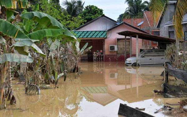 Seramai 68,341 mangsa banjir ditempatkan di 396 pusat pemindahan di tujuh buah negeri.