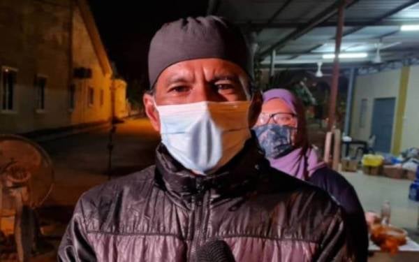 Rafiee berharap ada pihak yang membuka mata mengenai perkara berkenaan selain mendesak tindakan segera diambil khususnya buat penduduk di Sri Tanjung. - Astro AWANI