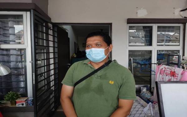 Izuan menceritakan detik dirinya bersama keluarga berdepan situasi banjir di Taman Tulip 1, Seksyen 29 Shah Alam.