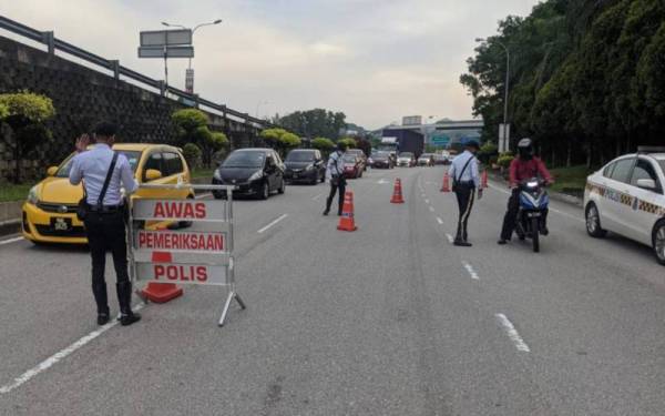 Sebanyak 134 saman memotong barisan dikeluarkan polis dalam operasi selama tempoh 10 hari di sekitar Seremban.