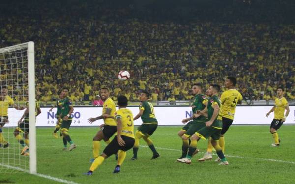 Aksi Piala FA 2019 yang menyaksikan Kedah muncul juara setelah menewaskan Perak 1-0 di Stadium Nasional Bukti Jalil.