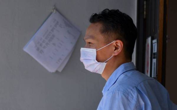 Padah menjual kelengkapan komunikasi tidak diperakui Suruhanjaya Komunikasi dan Multimedia (SKMM), seorang peniaga didenda RM10,000 oleh Mahkamah Sesyen Ayer Keroh hari ini. - Foto Bernama