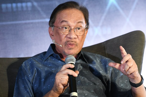 Anwar Ibrahim - Foto Bernama
