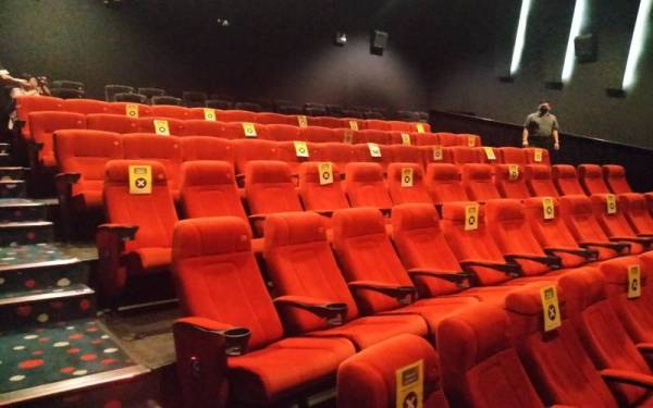 Pematuhan SOP dengan penjarakan fizikal selain mesra OKU diharapkan memberi keselesaan buat pengunjung.