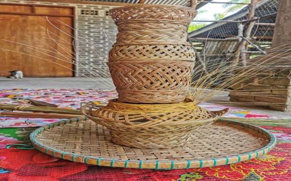 Lekar yang sinonim sebagai cenderamata bukan sahaja berfungsi sebagai alas periuk, ia kini mempunyai pelbagai fungsi bersesuaian citarasa pelanggan.