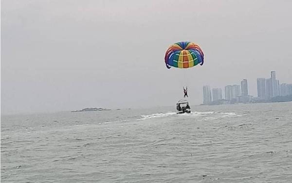 Bot rekreasi tanpa lesen sah ditahan untuk siasatan lanjut.