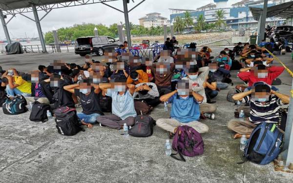 Seramai 88 PATI ditahan ketika cuba merentasi sempadan negara melalui jalan laut yang tidak diwartakan