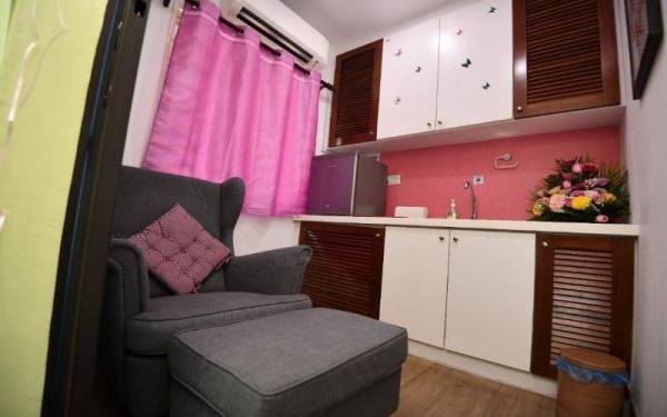 Penyediaan bilik penyusuan di Klinik Kesihatan MBPJ sebagai tanda prihatan akan keperluan kemudahan itu.