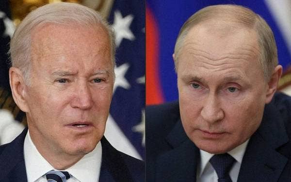 Bidin (kiri) mendakwa Putin sudah memutuskan untuk menyerang Ukraine. -Foto:AFP