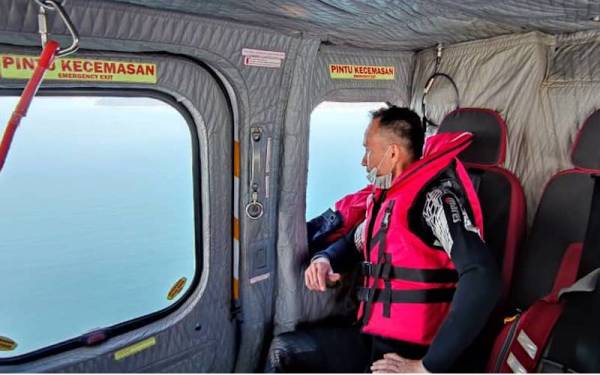 Operasi pencarian nelayan hilang hari ketiga pada Isnin turut mendapat bantuan aset udara bomba