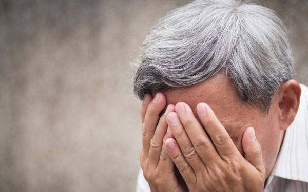 Seorang pesara doktor kerajaan kerugian RM 200,000 setelah menjadi mangsa penipuan Macau Scam pada Jumaat lalu. Gambar hiasan. - Foto 123RF