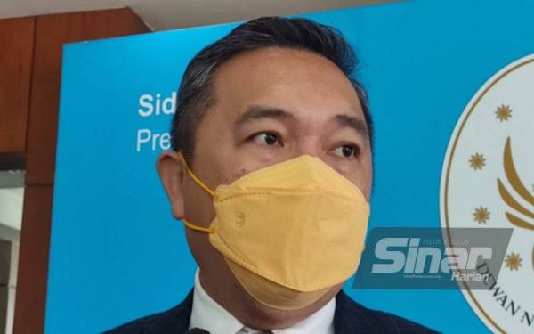 Sze Han ketika sidang media di Dewan Negeri Selangor, di sini pada Rabu.