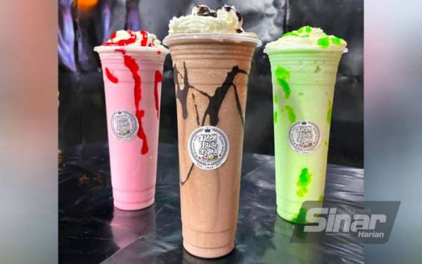 Perniagaan yang berkembang dengan menghasilkan susu ais kisar berperisa coklat, strawberi, epal dan keladi.