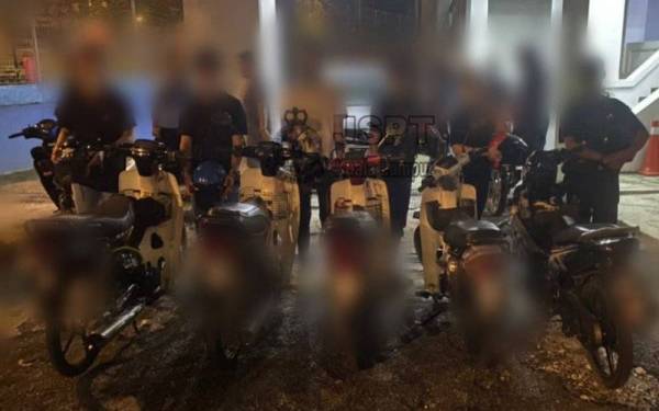 Tujuh samseng jalanan berusia 16 hingga 18 tahun ditahan dalam operasi JSPT di sekitar Kuala Lumpur.