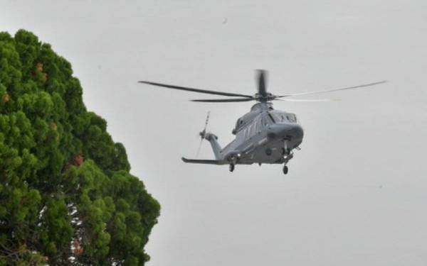 Model AW139 merupakan helikopter utiliti bersaiz sederhana terbaik dalam kelasnya. - Foto fail Bernama