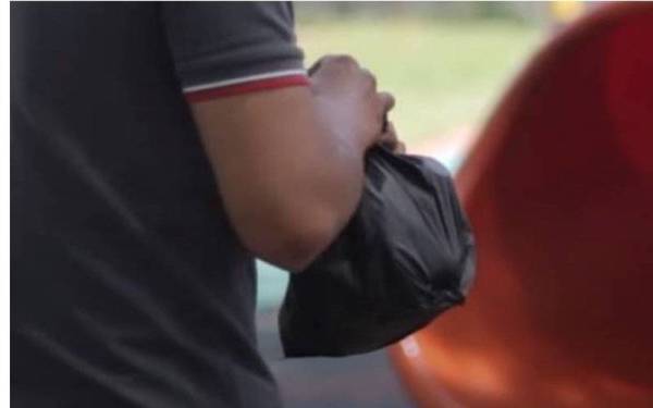 Umat Islam di Kelantan yang ditangkap kerana tidak berpuasa pada bulan Ramadan bakal berdepan hukuman lebih berat mengikut Enakmen Kanun Jenayah Syariah (I) 2019. -Foto Awani