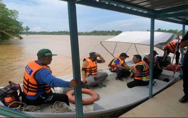 Operasi mencari dan menyelamat (SAR) dihentikan selepas mayat dijumpai. - Foto media sosial
