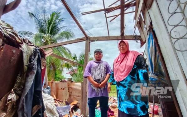 Wan Akid Afham dan ibunya sudah biasa hidup berbumbungkan langit.