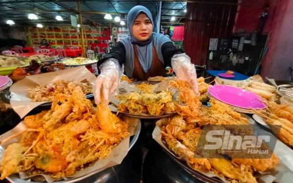 Hadafazira dari Wanda Tomyam terpaksa menaikkan harga sebanyak RM1 setiap hidangan di kedainya.