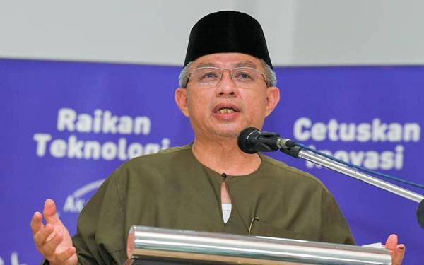 Dr Adham Foto: Bernama