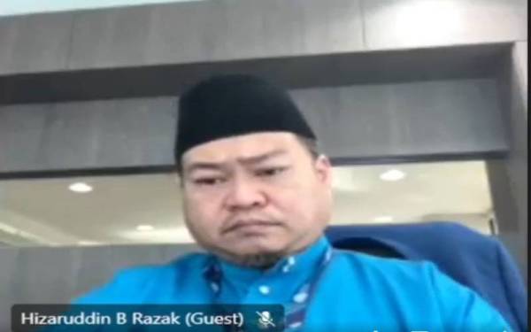 Hizaruddin ketika menjadi panelis dalam sebuah program webinar khas bertajuk ‘Air Raya: Memastikan Kelestarian Bekalan’ pada Rabu.