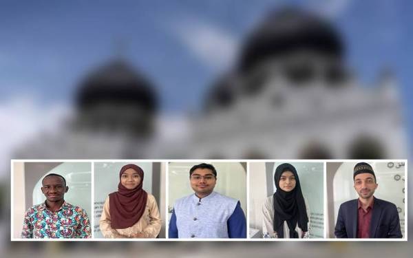 Dari kiri : BARRY, AISYAH AMINAH,HASAN AL BANNA,ZUBIYA dan HALIL IBRAHIM