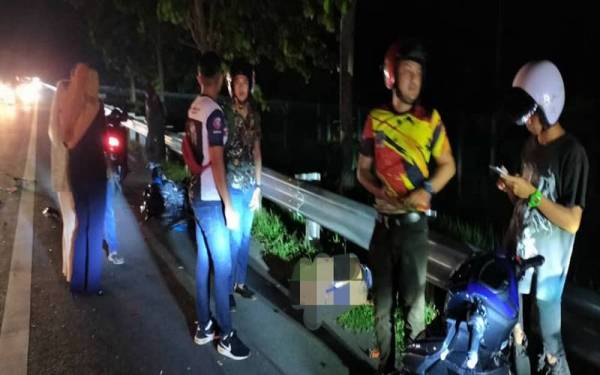 Lokasi Muhammad Fazli maut selepas terbabit dalam kemalangan pada Ahad lalu.