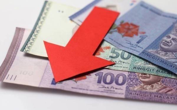 Ringgit dibuka rendah berbanding dolar AS pada Rabu dalam keadaan sentimen berhati-hati. - Gambar hiasan