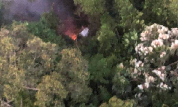 Pesawat membawa pekerja syarikat minyak ditemukan di hutan berhampiran Nanga Eboko, di Cameroon selepas dilaporkan terputus hubungan pada Rabu malam. - Foto Cameroon News Agency 