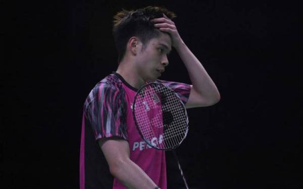 Reaksi Jun Hao ketika menentang pemain dari India, Prannoy H S pada perlawanan suku akhir Kejohanan Piala Thomas di Stadium Impact Arena Bangkok.