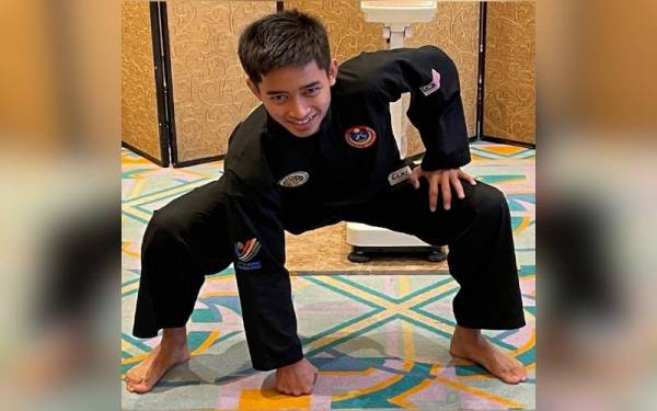 Khairi Adib - Foto Pesaka