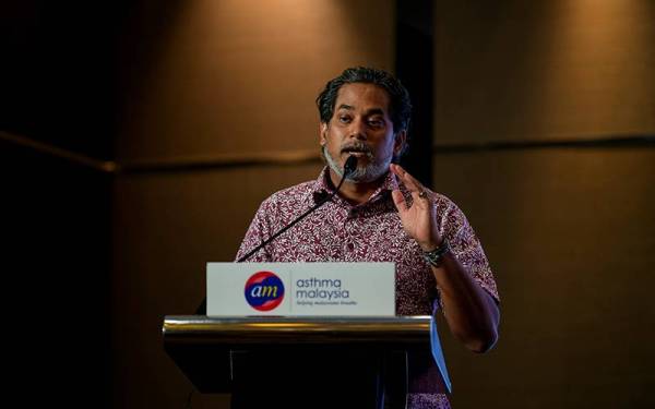 Menteri Kesihatan Khairy Jamaluddin ketika berucap pada Program Hari Asma Sedunia 2022 hari ini. - Foto Bernama