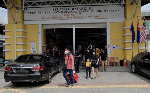 MOHAMAD FADZLI MOHAMAD SALLEH