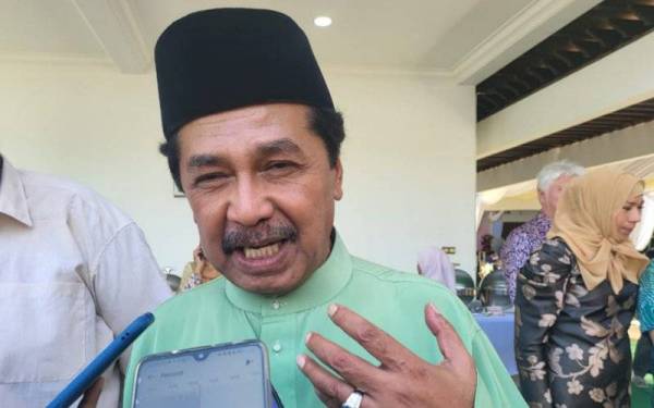 Ramlee ketika ditemui pemberita di Kampung Dumpil Bay, Putatan.