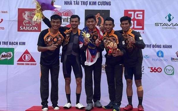 Aiman ungguli acara lebuh raya lelaki Sukan SEA Hanoi 2021.