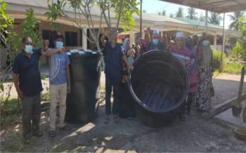 Penduduk Kampung Sungai Nonang di Kuala Kedah mahu Sada mengatasi dengan segera masalah ganguan air di kampung mereka yang semakin teruk sejak dua minggu lalu.
