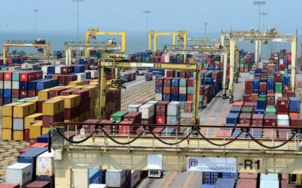 Lima negeri pengeksport utama dengan Pulau Pinang kekal di kedudukan teratas diikuti Johor, Selangor, Sarawak dan Wilayah Persekutuan Kuala Lumpur. - Foto Bernama