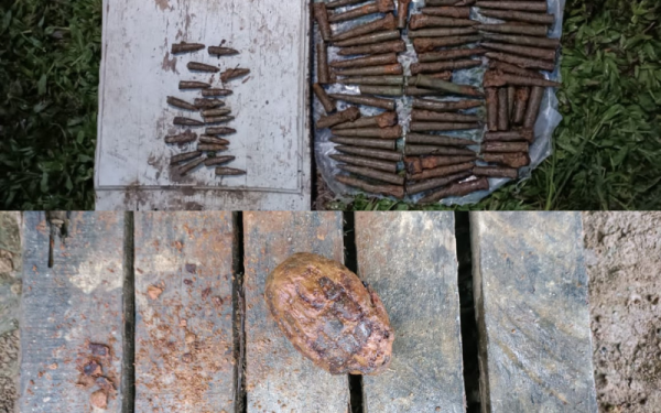 95 peluru dan sebutir bom tangan ditemukan di belakang rumah seorang penduduk di Kampung Selarong, Pengkalan Hulu. - Foto ihsan pembaca