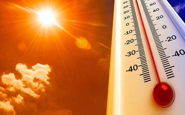 Pemanasan global turut mengakibatkan perubahan iklim melampau yang mendadak.