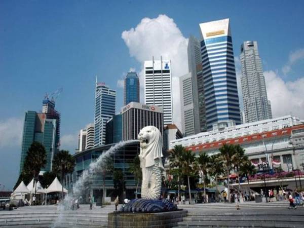 Singapura akan menjadi tuan rumah Dialog Shangri-La (SLD) ke-19, persidangan pertahanan dan keselamatan, berlangsung selama tiga hari bermula Jumaat dan dihadiri 42 negara.