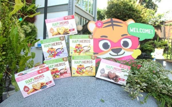 Dua produk baharu Hapifam, Hapimoms Lactation Cookies dan Hapihereoes Natural Baby Cereal.