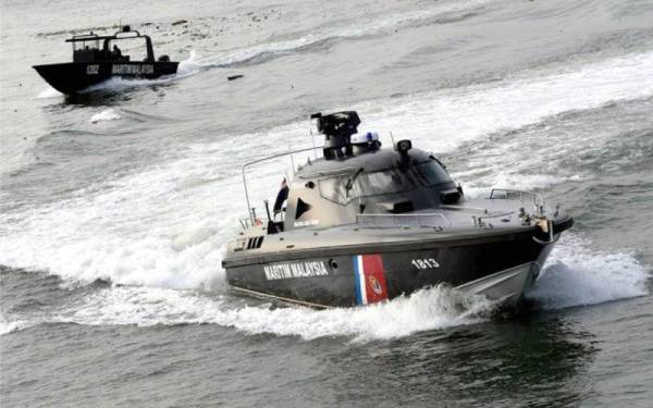 Maritim Melaka dan Negeri Sembilan berjaya menahan 41 pendatang asing tanpa izin termasuk seorang tekong di perairan Kuala Sepang, Selangor pada Jumaat. (Gambar hiasan)