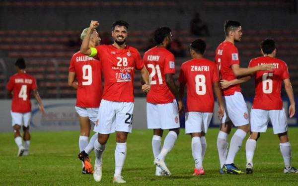 Pemain Kuala Lumpur City FC, Paulo Josue meraikan kejayaannya selepas menjaringkan gol ketika menentang pasukan Tampines Rovers pada saingan kumpulan H Piala AFC di Stadium Kuala Lumpur pada Khamis. - Foto Bernama