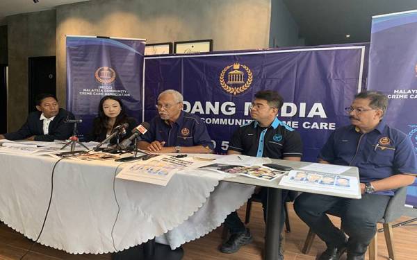 Musa (tengah) ketika sidang media bersama MHO di Sungai Besi, di sini, pada Jumaat.