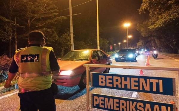 Op HRAA 2022 yang dijalankan JPJ Perak di hadapan Institut Memandu Sri Perak dekat Meru Raya di sini pada Jumaat.